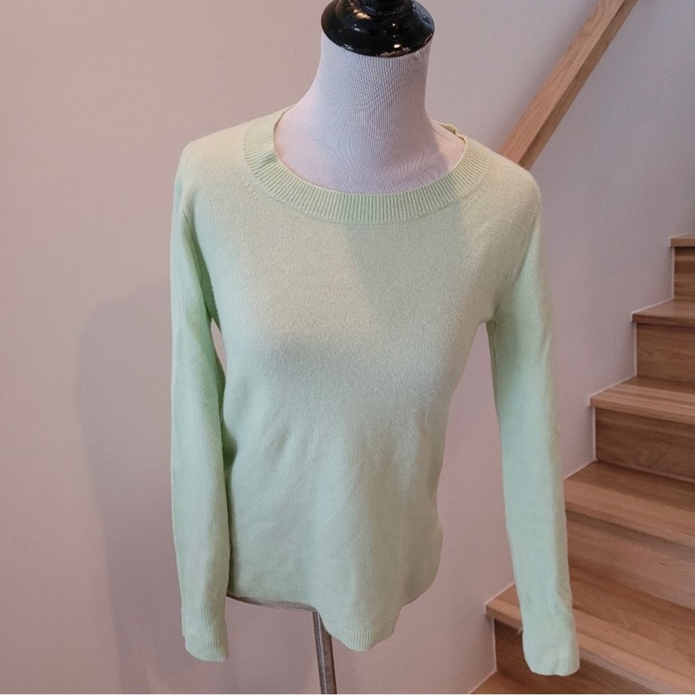 J. Crew Cashmere Mint Green Women’s Sweater XS